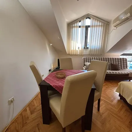 Apartment The Royal Pg Podgorica Exterior photo